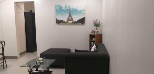 Jen's Paranaque City Apartment