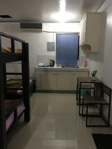 Hostal Bing's Place