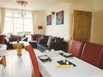 Bed & Breakfast Angel House