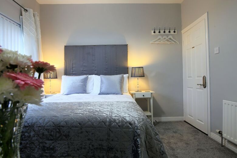 Elagh View Bed & Breakfast