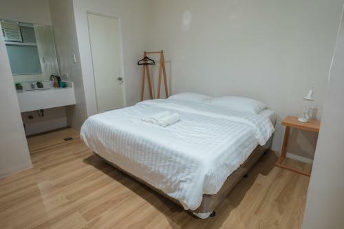 Hotel Arceli's Place - Near Bgc
