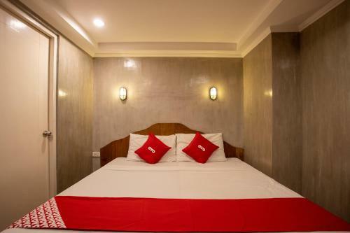 Hotel Oyo 821 Connector Hostel
