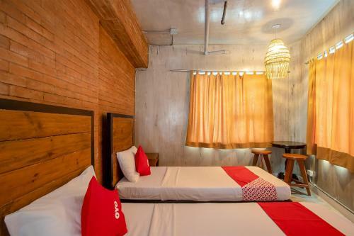 Hotel Oyo 821 Connector Hostel