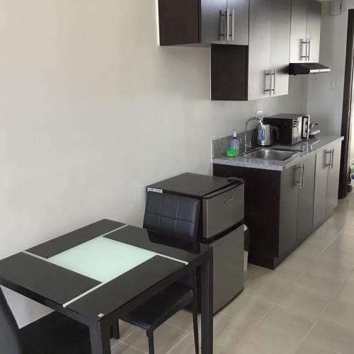 Apartamento Studio Condominium - Short And Long Term Staycation