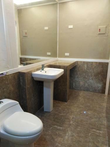 Hotel Reddoorz Premium @ Cupang Muntinlupa