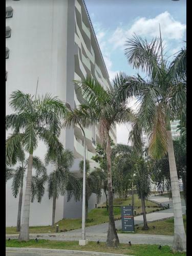 Apartamento Condo In Commonwealth
