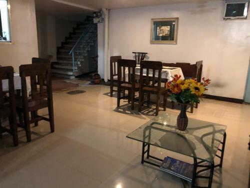 Apartamento Elnarica Bnb Cubao Qc
