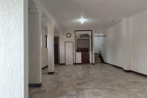 Apartamento Sterling Homes In Las Pinas - 16 Rooms