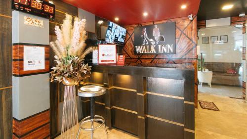 Reddoorz @ Walk Inn Hotel