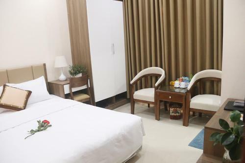 Hotel Kh�ch S?n Ph??ng Nam