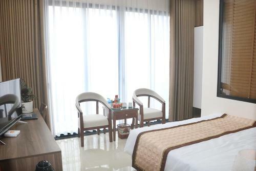 Hotel Kh�ch S?n Ph??ng Nam