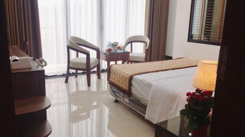 Hotel Kh�ch S?n Ph??ng Nam