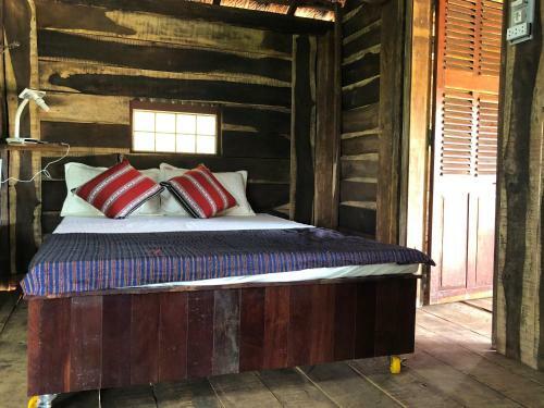 Plei Homestay & Caf�