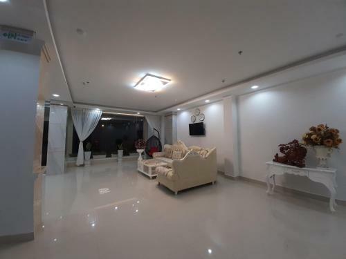 Minh Manh Hotel 2