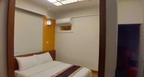 Purple Shell Homestay
