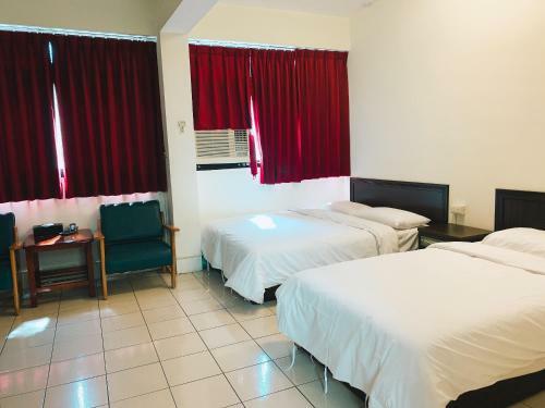 Forever Happiness Hostel