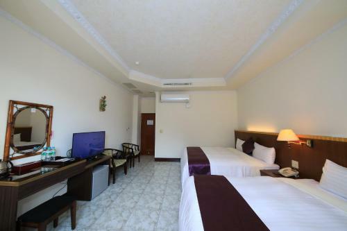 Hostal Yotai Spring Guest House
