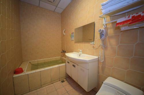 Hostal Yotai Spring Guest House
