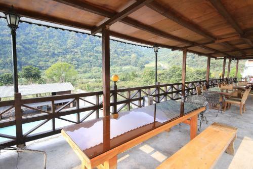 Hostal Yotai Spring Guest House