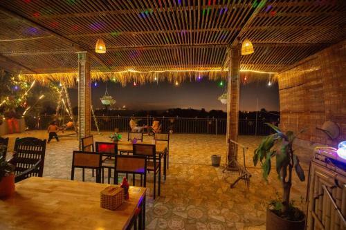 Hang M�a Lucky House