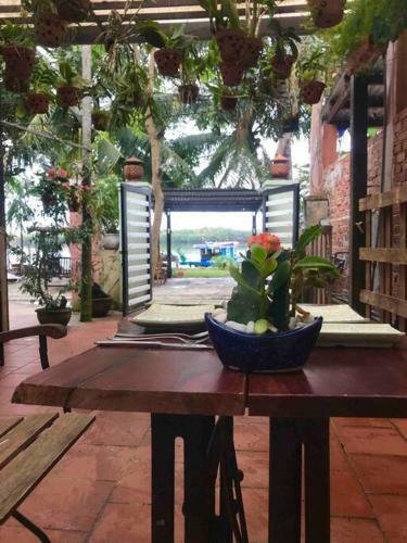 Apartamento De Vong Riverside House