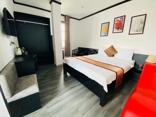 Hotel Kh�ch S?n Ho�ng Gia
