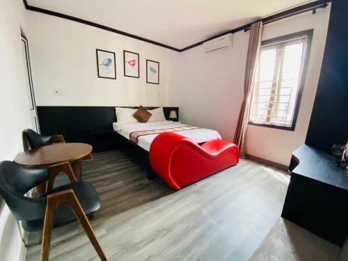 Hotel Kh�ch S?n Ho�ng Gia