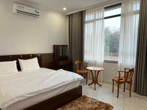 Thanh B�nh Hotel, B�nh Long