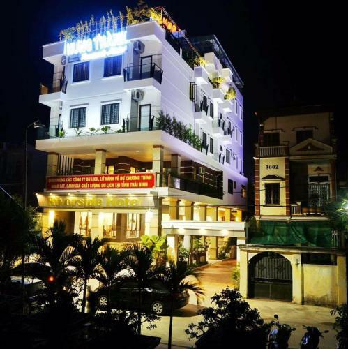 H?ng Th�nh Riverside Hotel