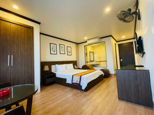 Hotel Kh�ch S?n Ho�ng Gia II