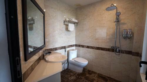 Hotel Kh�ch S?n Ho�ng Gia II