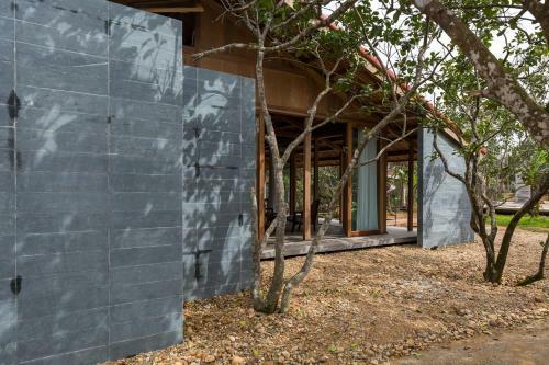 Hachi Homestay & Spa