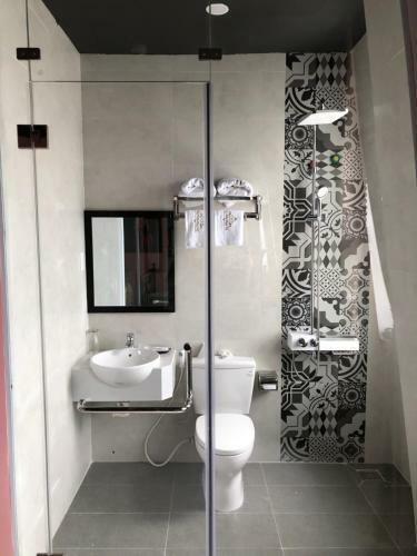 Hotel The Villa Hieu Hy