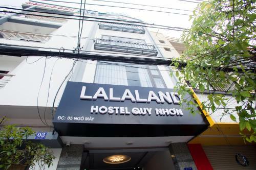 Hotel Lalaland Hostel