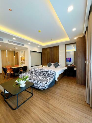 Flc Sea Tower Luxury - Queen Apartment