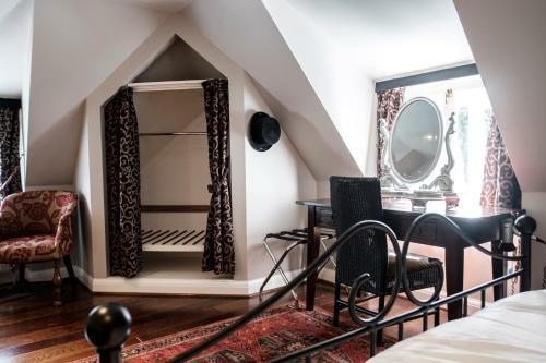 Hotel Pilgrim Inn