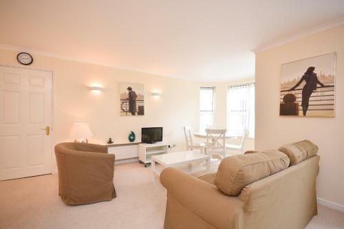 Town Or Country - Osborne House Apartments