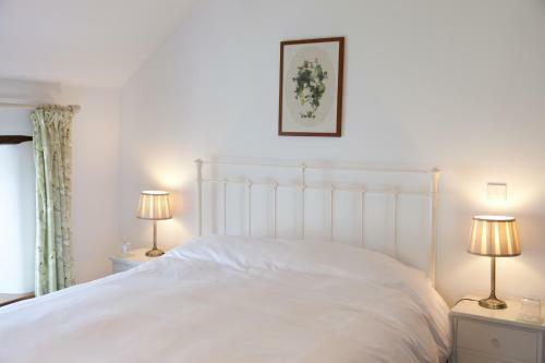 Hostal Belmont Bed And Breakfast