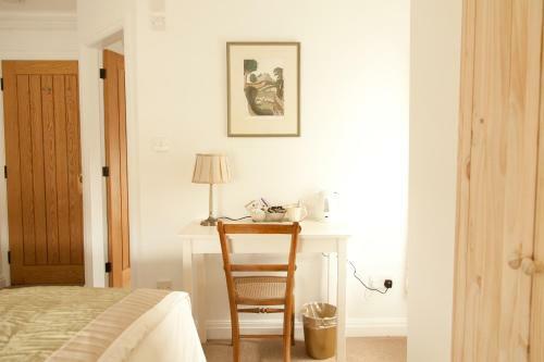 Hostal Belmont Bed And Breakfast