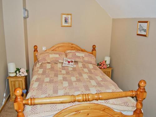 Featherstone Cottage