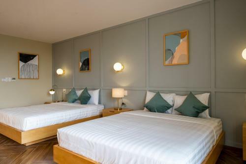 Sline Hotel - The Manor