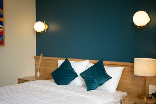 Sline Hotel - The Manor