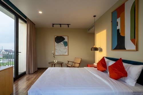 Sline Hotel - The Manor