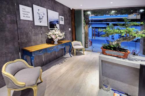Bed & Breakfast King Homestay