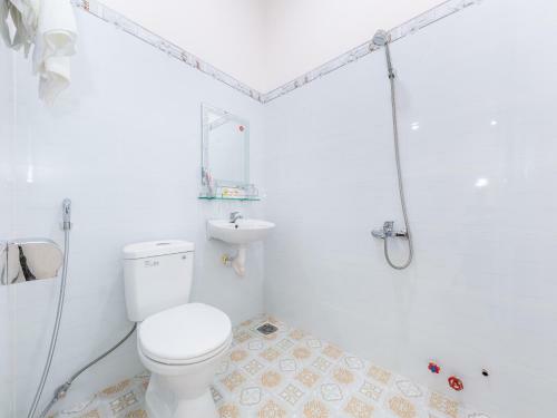 Hotel Oyo 808 Hoang Lan