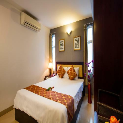 King Town Hotel
