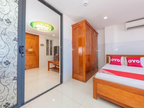 Hotel Oyo 1028 Flower House Apartment