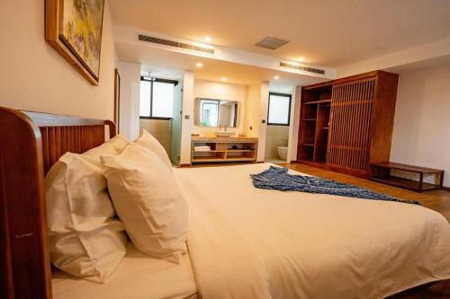 The Beachfront Ocean View Villa Nha Trang