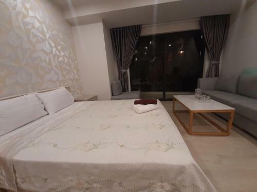 Gold Coast Qu�n S?n 2 Apartment
