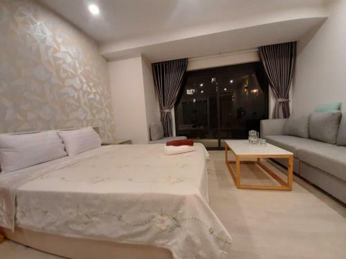 Gold Coast Qu�n S?n 2 Apartment